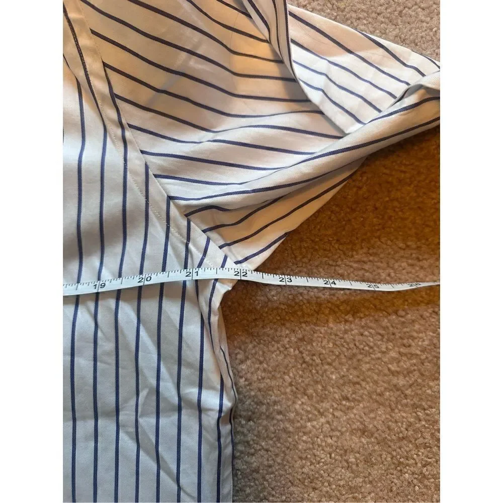 NWT Banana Republic White with Blue Stripes Dress Shirt